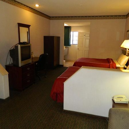 Capital Suites Blythe Εξωτερικό φωτογραφία