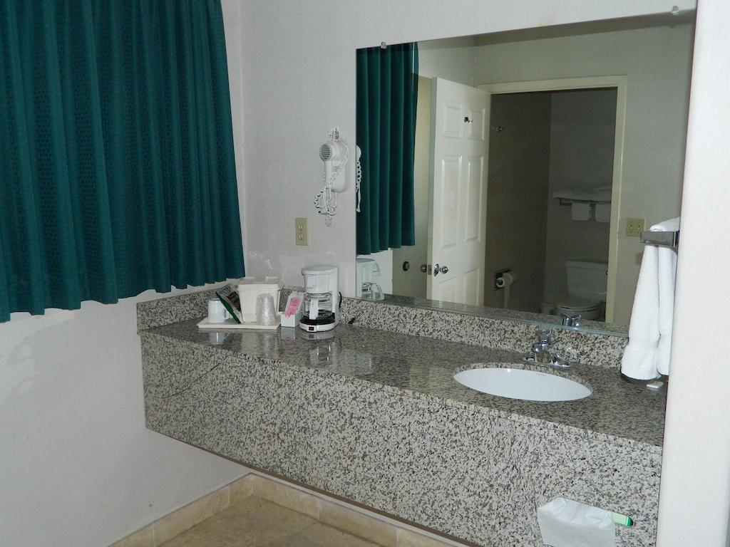 Capital Suites Blythe Δωμάτιο φωτογραφία