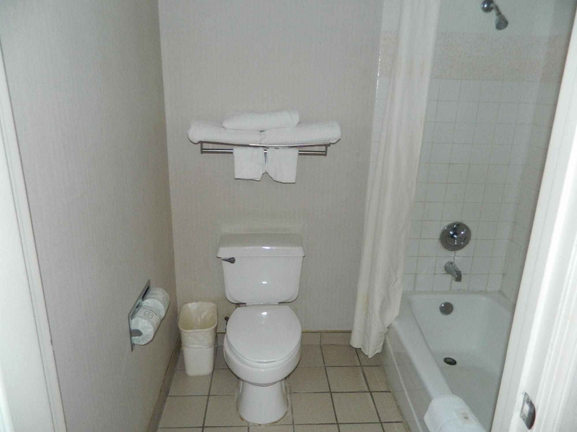 Capital Suites Blythe Εξωτερικό φωτογραφία