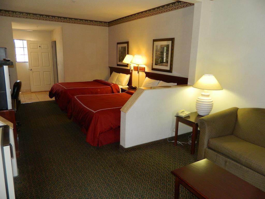 Capital Suites Blythe Εξωτερικό φωτογραφία
